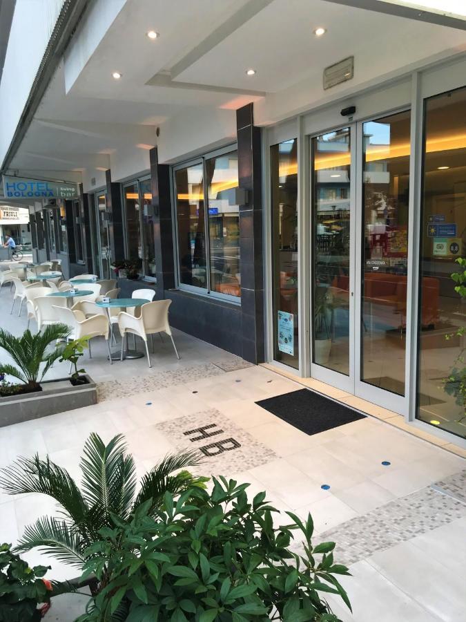 Hotel Bologna Lignano Sabbiadoro Esterno foto
